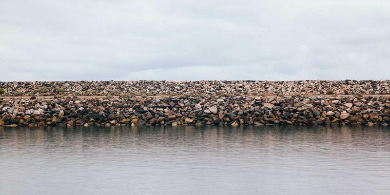 马哈穆特烤肉外卖如何锁住风味？解析烤羊肉串的包装保鲜技术